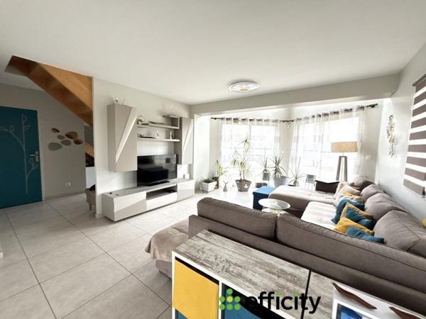 Maison 6 pièces - 135 m² Exclusivité efficity
