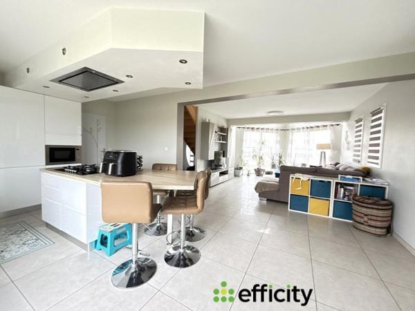 Maison 6 pièces - 135 m² Exclusivité efficity