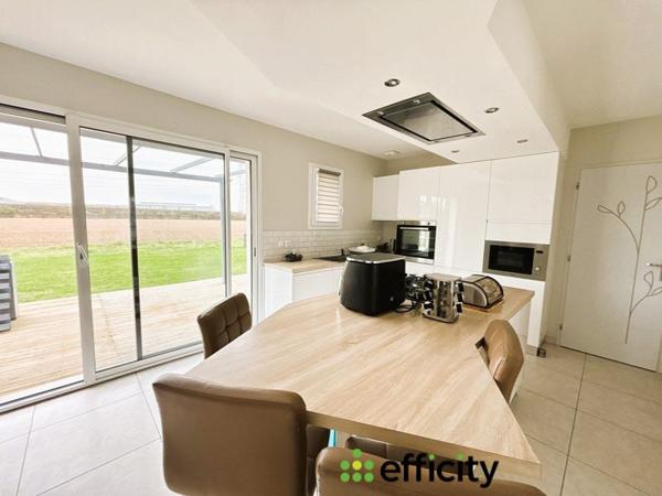 Maison 6 pièces - 135 m² Exclusivité efficity