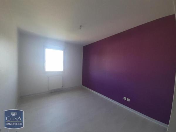Appartement à louer 2 pièces 45.6m² Héricourt (70400)