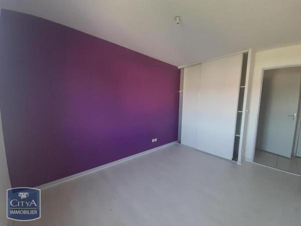 Appartement à louer 2 pièces 45.6m² Héricourt (70400)