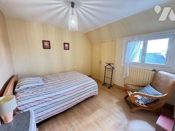 A vendre maison Quimperlé (29)

Située dans le quartier résidentiel de Kerneuzec, cette maiso...