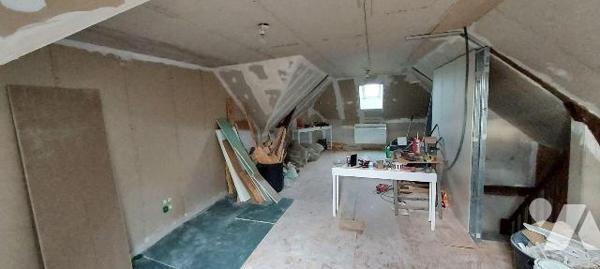 Maison à Vendre à Quelaines-Saint-Gault (53360) en Mayenne (53)

Cette maison d'une surface h...