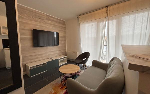 Appartement à louer    1 pièce • 26,59 m2 Pontault-Combault