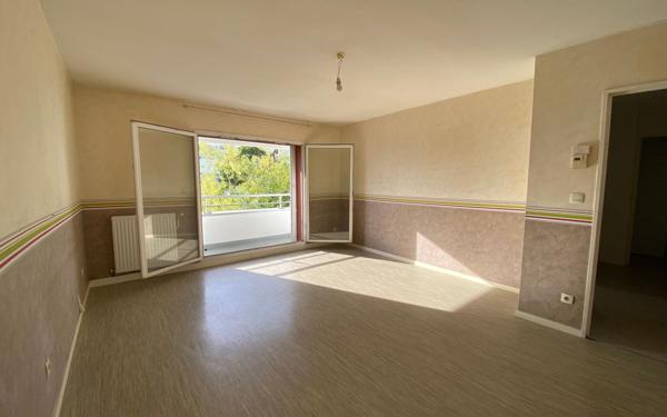 Appartement à vendre    3 pièces • 70 m2 Bordeaux