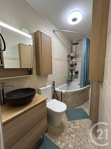 Appartement F4 à vendre  4 pièces - 55,58 m2 MAISONS LAFFITTE - 78