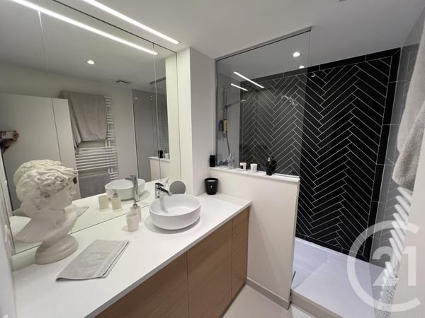 Appartement T4 à vendre  4 pièces - 74 m2 ST GREGOIRE - 35