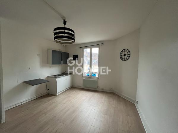 Studio, Auxerre