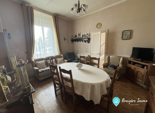 Maison mitoyenne 2 côtés à vendre, 7 pièces - Hirson 02500