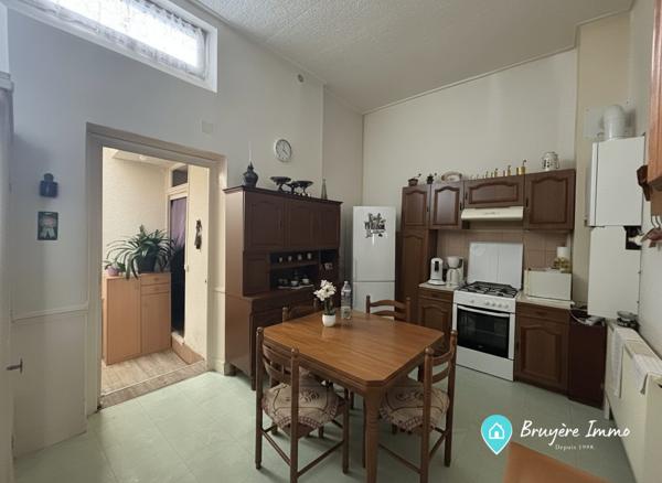 Maison mitoyenne 2 côtés à vendre, 7 pièces - Hirson 02500