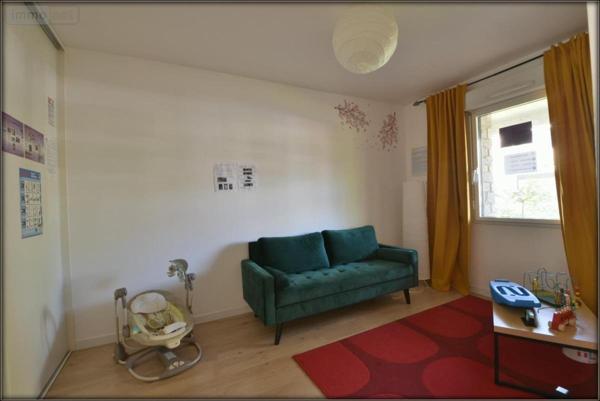 Appartement à vendre à Le Rheu en Ille-et-Vilaine (35650), ref : 35060-135