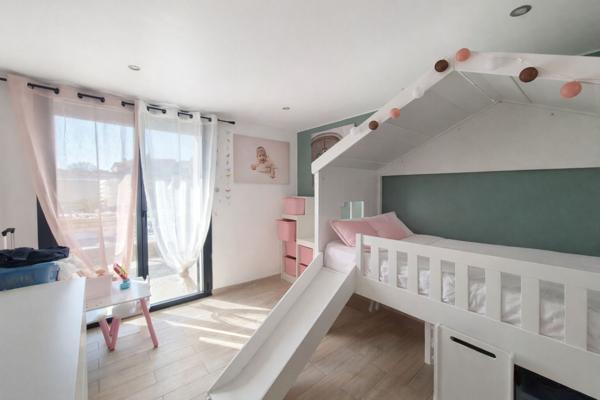 Maison familiale lumineuse avec piscine- Proche étang et commodités - Balaruc-les-Bains
