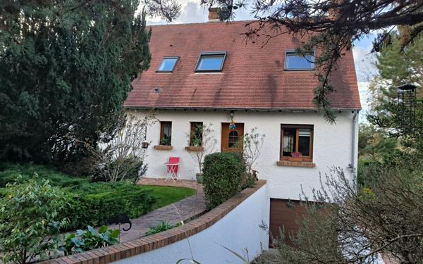 Maison à vendre    8 pièces •  Étiolles