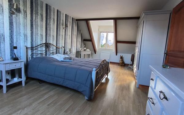 Maison à vendre    8 pièces •  Étiolles