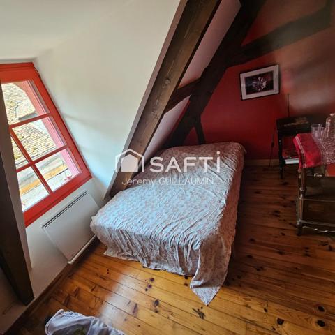 Maison de ville au cœur de Saint Pourcain S/Sioule