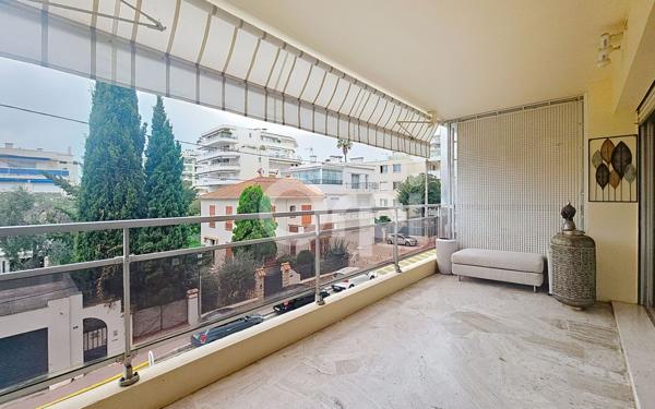 Appartement à vendre    1 pièce • 33,03 m2 Cannes