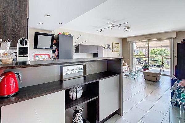 A VENDRE ! Appartement Draguignan 3 pièces 69 m² avec garage et piscine