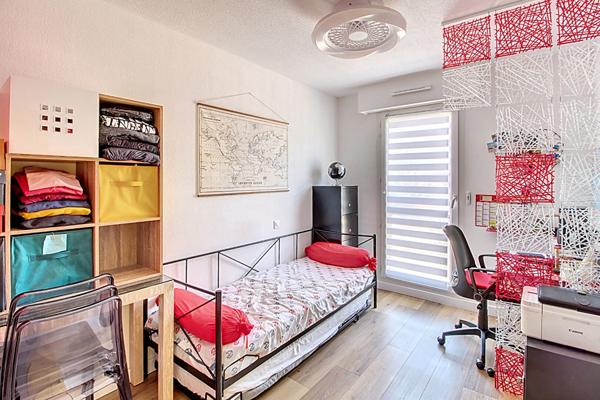 A VENDRE ! Appartement Draguignan 3 pièces 69 m² avec garage et piscine