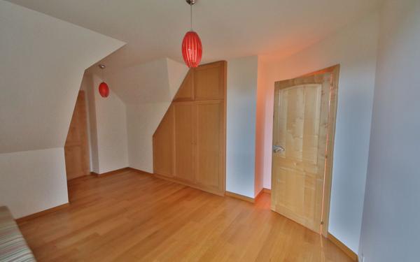 Maison à vendre    10 pièces • 211 m2 Brasles