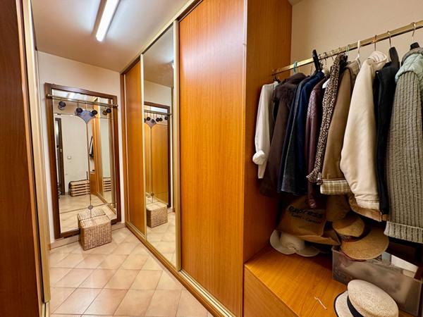 À vendre  Maison de plain-pied 4 pièces avec grand terrain  Proche commodités