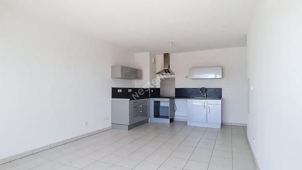 Appartement 3 pièces de 55 m2 avec terrasse à Chateauneuf Les Martigues