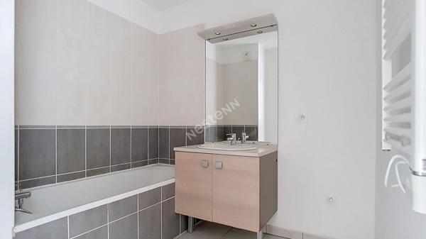 Appartement 3 pièces de 55 m2 avec terrasse à Chateauneuf Les Martigues