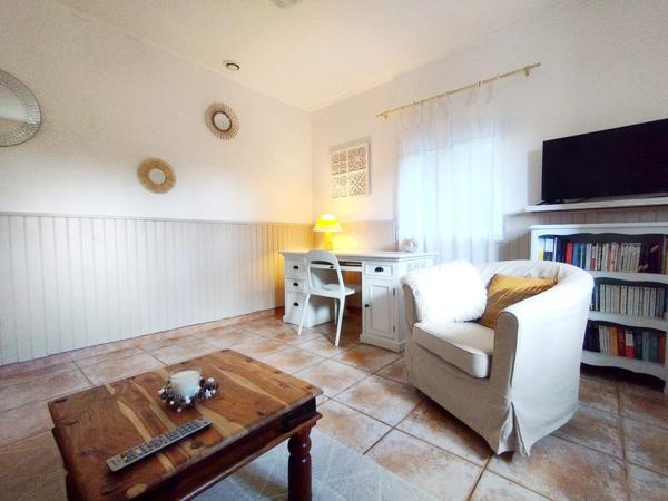 A vendre maison 8 pièces de 160 m2, divisée en 2 appartements, au calme et vue montagne à ORTIPORIO (20) Haute Corse