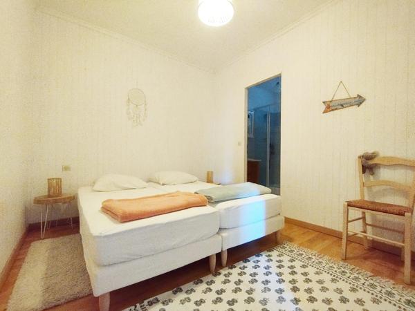 A vendre maison 8 pièces de 160 m2, divisée en 2 appartements, au calme et vue montagne à ORTIPORIO (20) Haute Corse