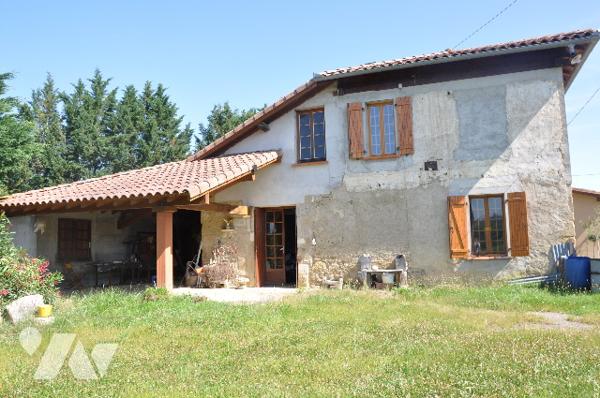 10 kms AURIGNAC, belle maison 131m² sur 10 hectares de terre attenante : prix : 296.800 € C.C.