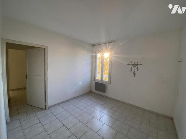 CARPENTRAS, immeuble de rapport vendu loué