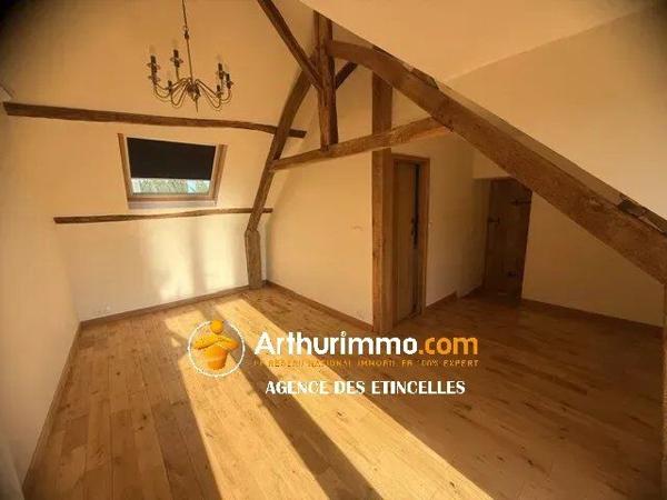Vente                                                      Maison
                        
                     4 pièces                      114 m2                     à Martigné-Ferchaud