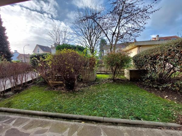 Appartement + 2 caves + parking privatif