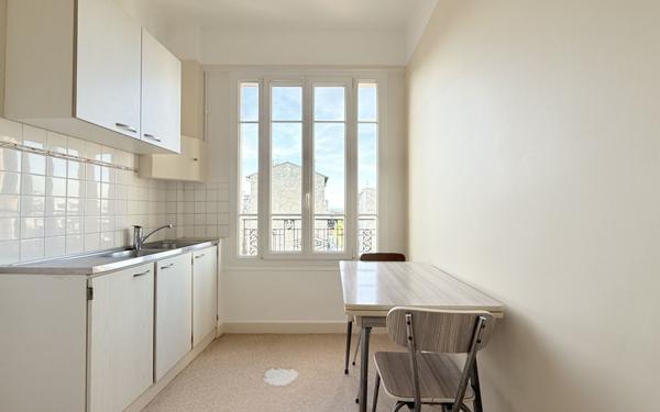 Appartement à vendre    1 pièce • 27,04 m2 Malakoff