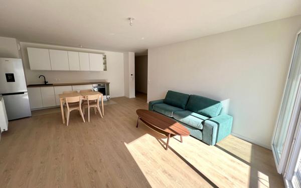 Appartement à louer    4 pièces • 83,19 m2 Chelles