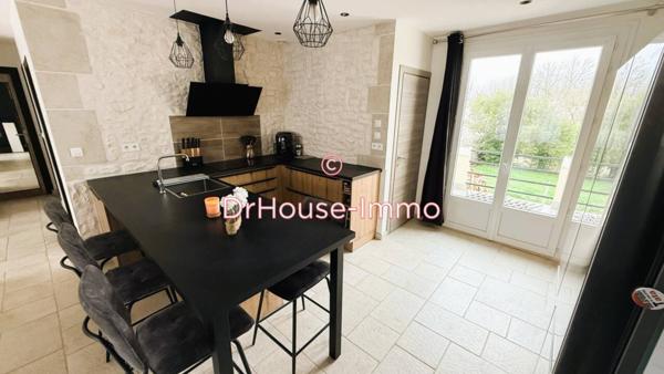 Maison à vendre 6 pièces de 111 m²