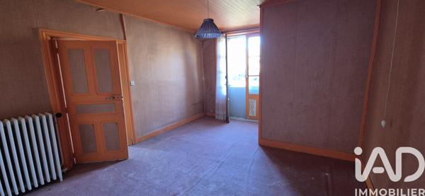 Immeuble à vendre 80 m² Vic-sur-Cère