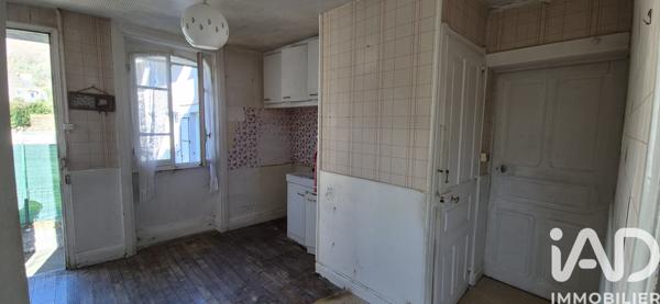 Immeuble à vendre 80 m² Vic-sur-Cère