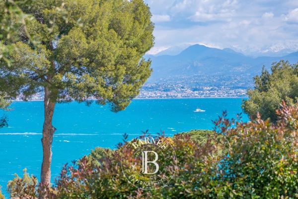 Antibes, Villa 4 Chambres -  403 m² à vendre