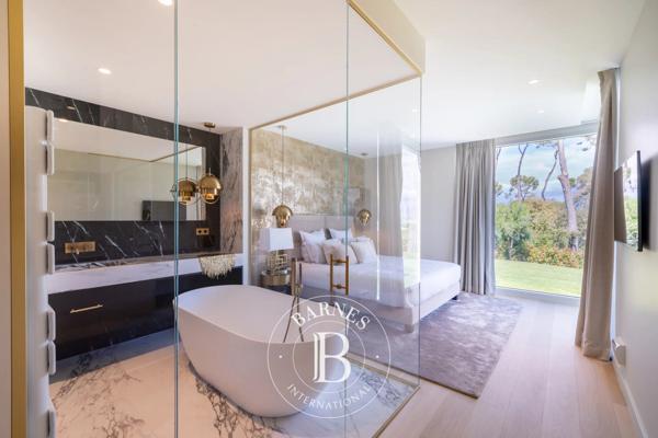 Antibes, Villa 4 Chambres -  403 m² à vendre