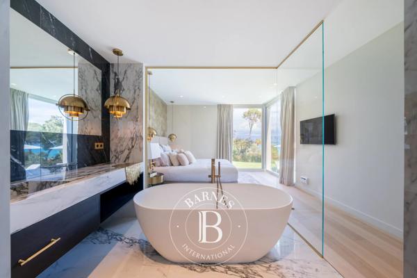 Antibes, Villa 4 Chambres -  403 m² à vendre