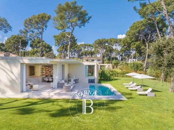 Antibes, Villa 4 Chambres -  403 m² à vendre