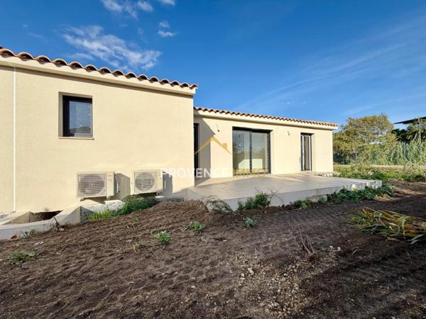 Salon-de-Provence (13300) Maison Plain-pied - 100m² - 3 chambres