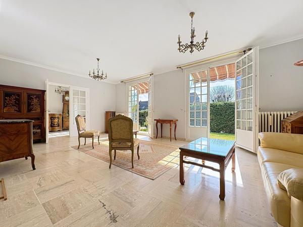 Montmorency, belle maison familiale 5 chambres, lumineuse et au calme