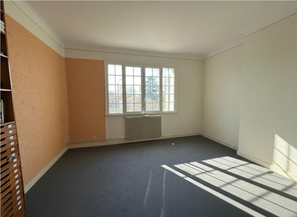 Maison familiale 5 chambres ? Fort potentiel ? Niort