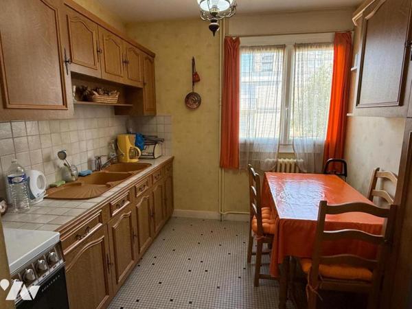 Appartement T4 avec balcon et garage – Tours Nord