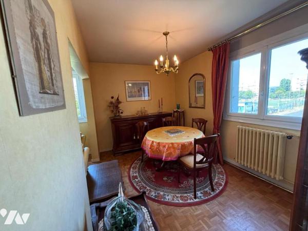 Appartement T4 avec balcon et garage – Tours Nord