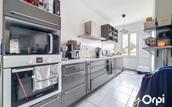 Maison à vendre    3 pièces • 88 m2 Saint-Éloy-les-Mines