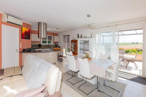 Maison à vendre |  L'Isle-Jourdain |  4 pièces | 90 m²