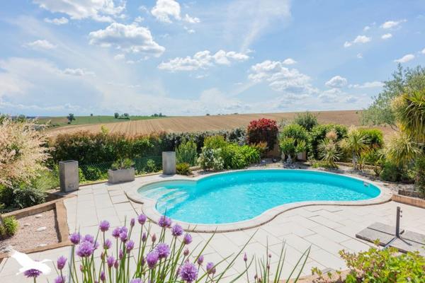 Maison à vendre |  L'Isle-Jourdain |  4 pièces | 90 m²