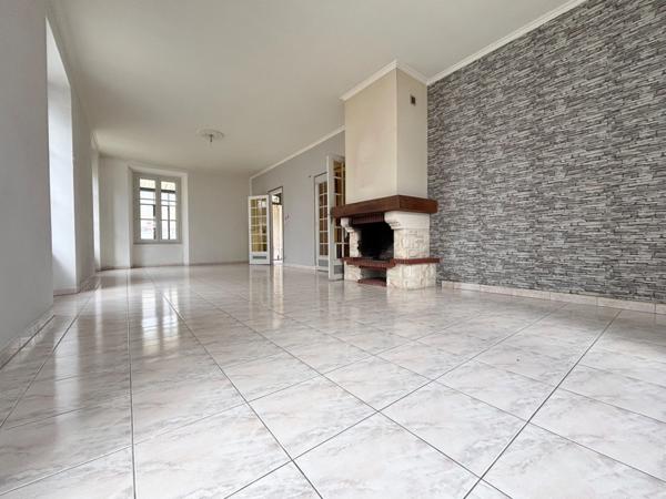 Propriété avec maison et appartements au cœur de Janville-en-Beauce (28)